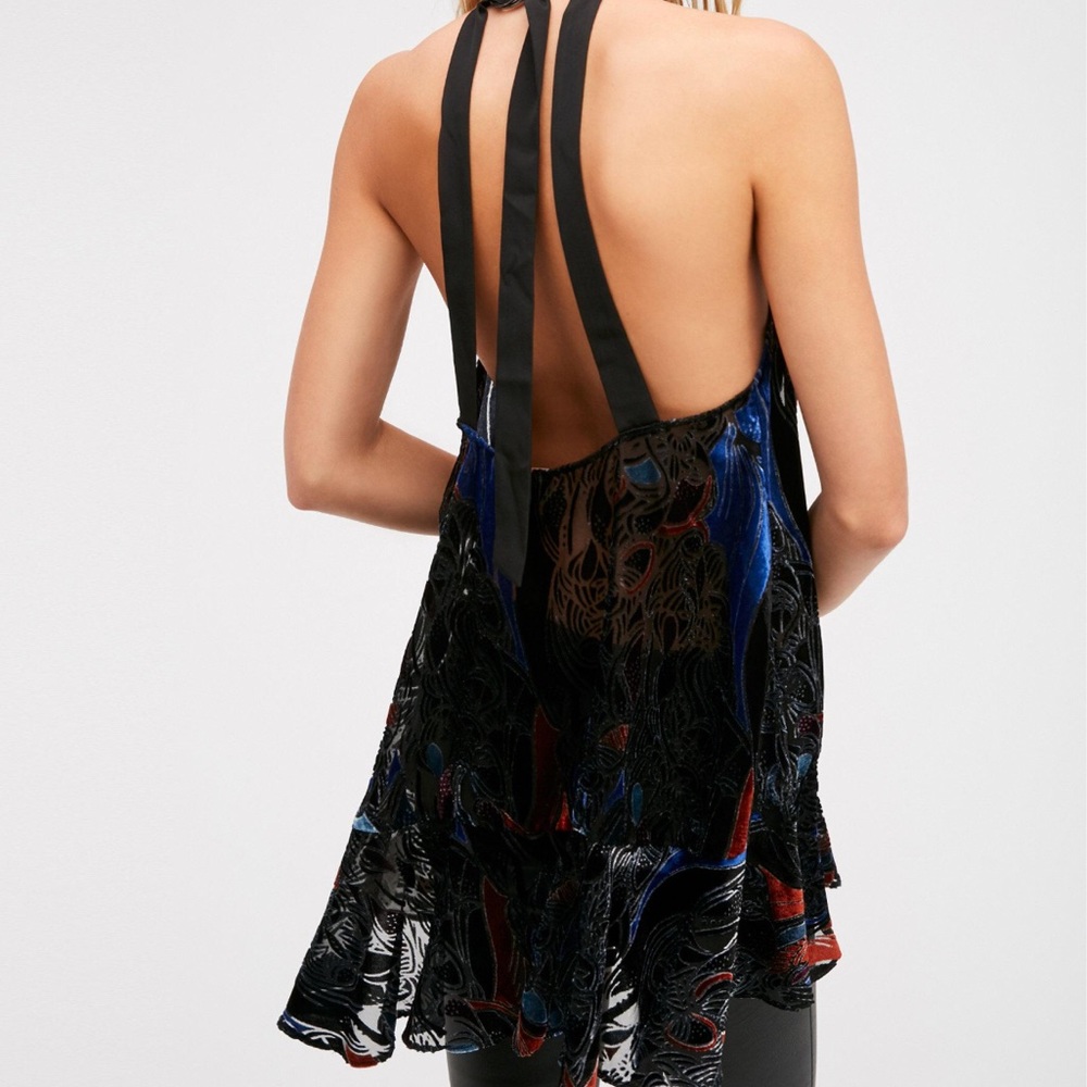 Lady Love Velvet Tunic Black Combo